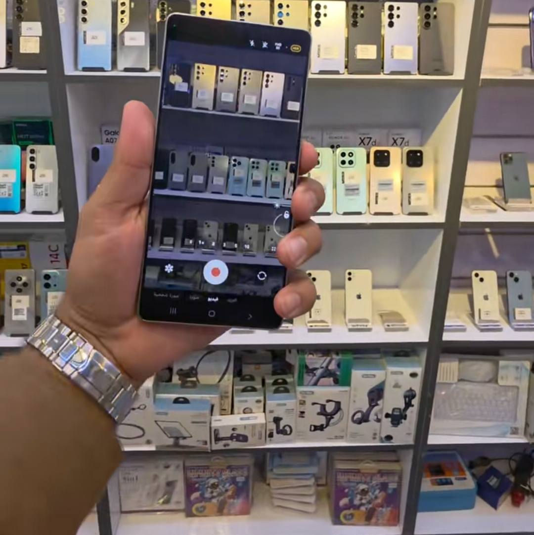 الترا اس 25 شركه الجبال وبسعر 445 الف فقط
جهاز كله بلادي ومكفول شرط حاسبه
فقط الضهر موضح وشرط مامثر ذاكره واحد تيرا 
كامل ملحقاته ويا كارتونته شاحنته كرت ضمان سنه
يرهم مراوس وفرق او بيع 445 الف فقط وبي مجال
رجائن متواجد واتساب فقط ***********
