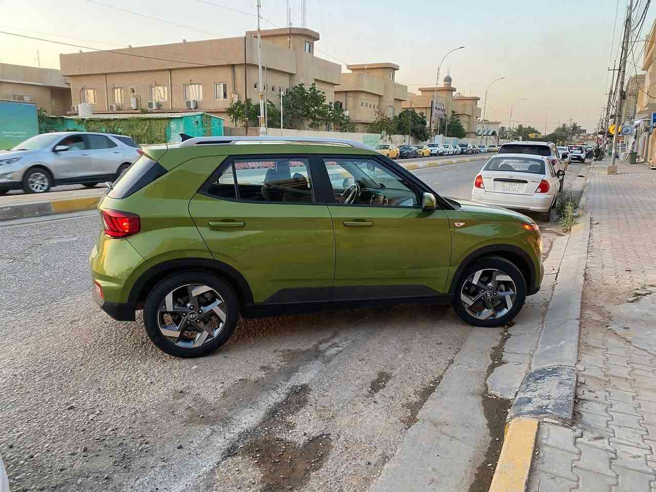 هونداي فينو2023 رقم بغداد ماشيه 24الف فول موصفات  فتحه سقف 3 انظمة قياده تبريد لمس شاشه لمس تحكمات شاشه كبيره  صبغ فقط جاملغ وباب بدون ارباك 
السعر 140بيه مجال بسيط 
 عنوان بعداد ***********
