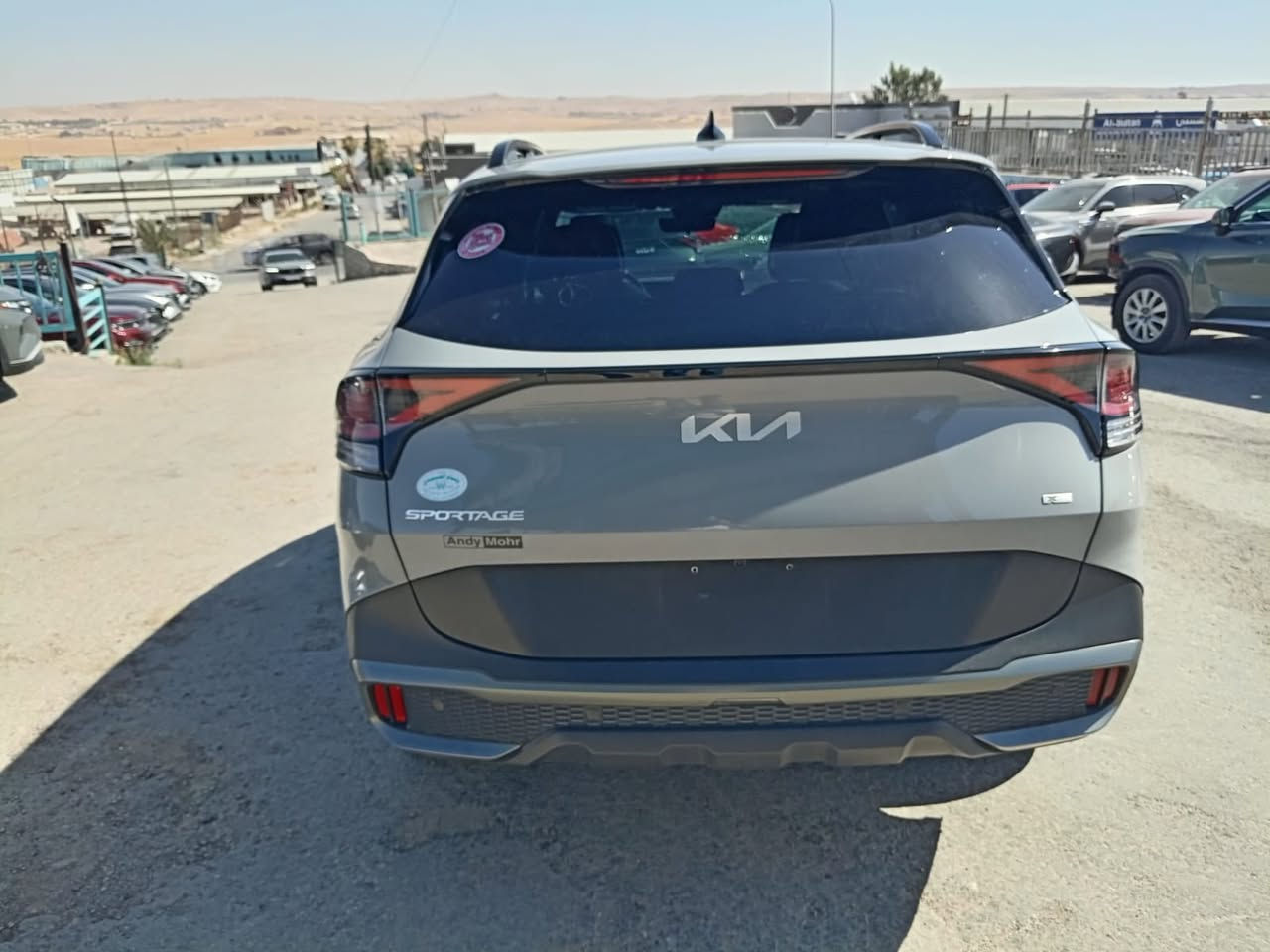 للبيع هونداي
سبورتج 2024
فوول مواصفات 
السعر 133ورقه فقط
على وضعه في الحره
السياره شغاله ماشيه 
وقت الوصول بعد الشراء 3ايام
تدخل بكتاب شهداء اوحره حسب الطلب
إذا كانت حره ف رسوم الكمرك تحسب على سعر الفاتوره وبذالك يتم دفع رسوم اقل بكثير من الكمرك العادي 

مكاني بغداد العامريه 
للاستفسار ***********
