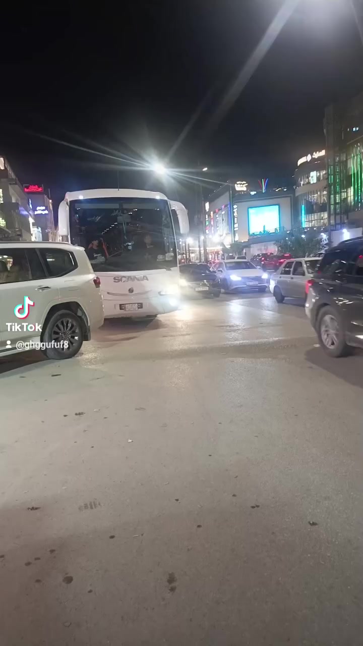 بسم الله الرحمن الرحيم على بركه الله نبدا بصلاة على محمد وال محمد يوم الاربعاء الجايه بليل انطلاقه حمله أم البنين زيارة إلى سامراء سيد محمد وعلي الهادي والى الامام الكاظم ونجف والمقبرة والسيدة شريفه بنت الحسن والحر ومدينة ألعاب نوارس الليله بسامراء واليلتين بكربلاء نفر 22 ألف مقاعد محدودة الحجز من هسه تصال والساب تشمل غراف شطره ونصر وقلعة وفجر والرفاعي ***********
