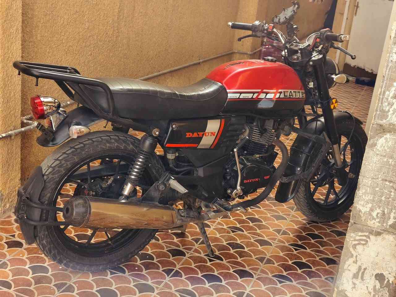 سلام عليكم  دايوان للبيع موديل 21 غراض كله 23  مكفول كفاله عامه وراق كامله  مكان ديالى الخالص هبهب تصل على الرقم ‏‪0777 953 9471‬‏ سعر مليون و100 بي مجال
