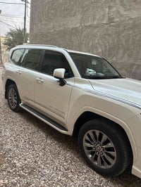 لاندكروزر • ٢٠٢٣ • ٣٥٠٠٠ كم