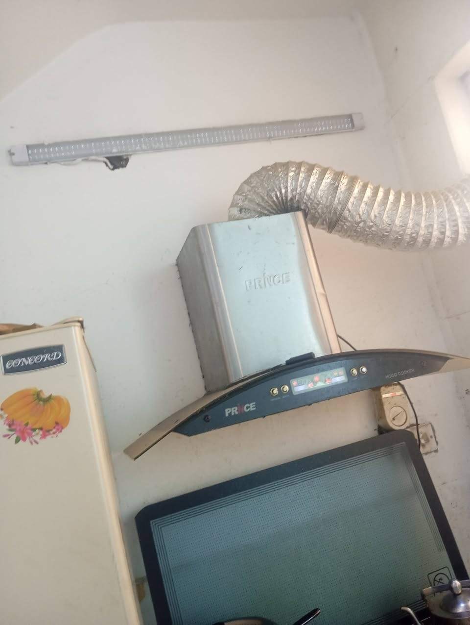 اغراض للبيع مستعجل *********** كلهن بيهم مجال والتواصل على الوتساب ما ارد على تعليق  فقط واتساب اغراض بيت مكان بلديات
