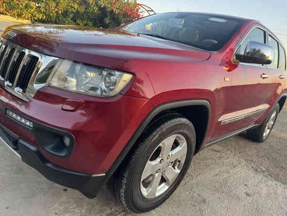 سلام عليكم ورحمة الله 
مكلف بالنشر 
جيب لاريدو لمتد موديل 2013 خليجي وكالت العرصات فول مواصفات واحد عله واحد سياره زيرو كلش جديده ماشيه حقيقي سيارات كفاله عامه كفاله حته من البارد  رقم بغداد تحويل ثاني يوم مشروع وطني رقم جديد دولي هزه جديده مواصفات السياره محرك 3600 ( 6 ) سلندر 
1 فتحت سقف بنرامه طكتين 
2 لايت عدسه + لد نهاري 
3 زراك لايت + حساس امامي عدد 6 
4 حساس خلفي + بلاجكتور ضباب خلفي 
5 شاير جانبيه 
6 ويل كب خليجي نيكل حجم 18 
7 كشن جلد + كهرباء 
8 داخل عسلي + صاج بلاد 
9 صندوك شفط كهرباء 
10 مري شفط 
11 شاشه كبيره + كامره 
ماشيه 163 الف كم متر حقيقي 
بعد بيهه هواي مواصفات لمتدد 
سياره كلش جديده وجاهزه تخم تاير  تبريد ثلج 
العنوان بغداد 
سعر 218$ بيها مجال 

‭0781 404 6113‬
