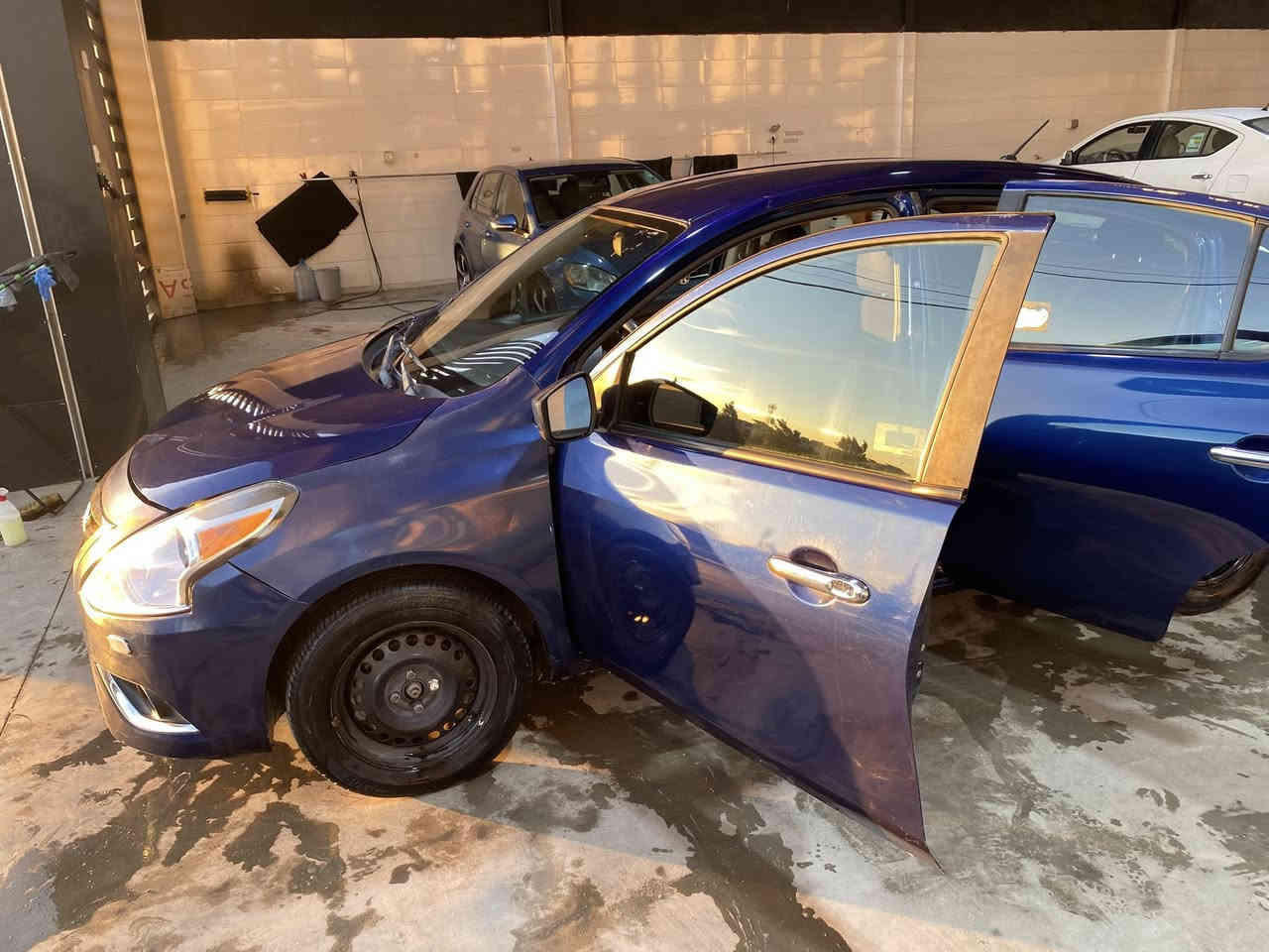 نیسان ڤیرسا ٢٠١٩
١ پارجە سبوخ جاملخ سەیاق
ناوی نەگرتە  
جاملخ دواوە سەکن ساردە کوتە
١٢١ مایل رۆیشتیە
گیرو مەکنیە بەشەرت
هەزە مانگی ٣ یە
سەنەوی مانگی ١٠یە ٢٠٢٦
لە هەولیرم 
***********
نرخی ١٠٨$ مەجال
