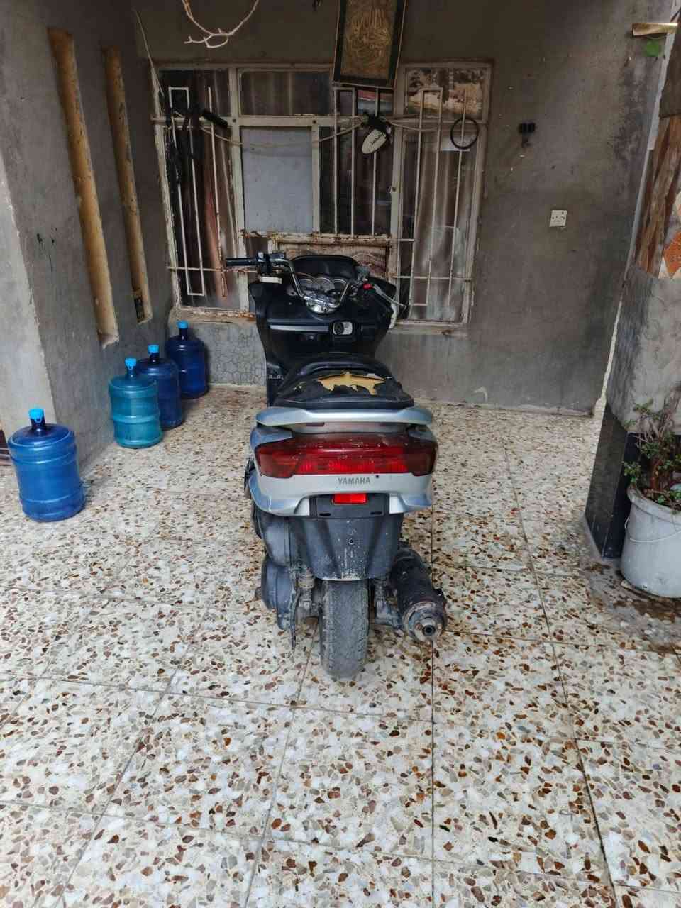 سلام عليكم دراجه ماجسته ربع سرعه160مكفوله ونضيفه وكامله شلعه ومعدل معدل160 عوزه بس دوشمه كشن وهاهيه دراجه شغل واطلع البصره مكاني حي الجهاد بغداد استفسار***********
