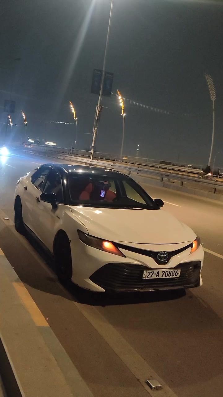 السلام عليكم 

كامري تكسي دبي 23 الاصل 20 سيارة مرتبة 

السعر 126 بيها مجال حگ الجية

الرقم ***********
