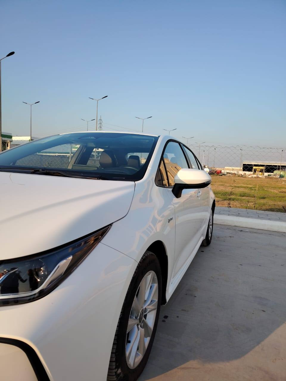 السلام عليكم ورحمة الله 
للبيع مستعجل جدا 
  كورلا صيني 2025 فول مواصفات الصيني معروف بالمواصفات 
مكفوله من كل النواحي
 ماشيه ٣٤٠٠ اخت الزيرو محتاج مقدمة ١٢٠٠٠ دولار والباقي انطي بيهن مده حسب الاتفاق بين الطرفين التواصل بالاتصال بالرقم***********
***********
