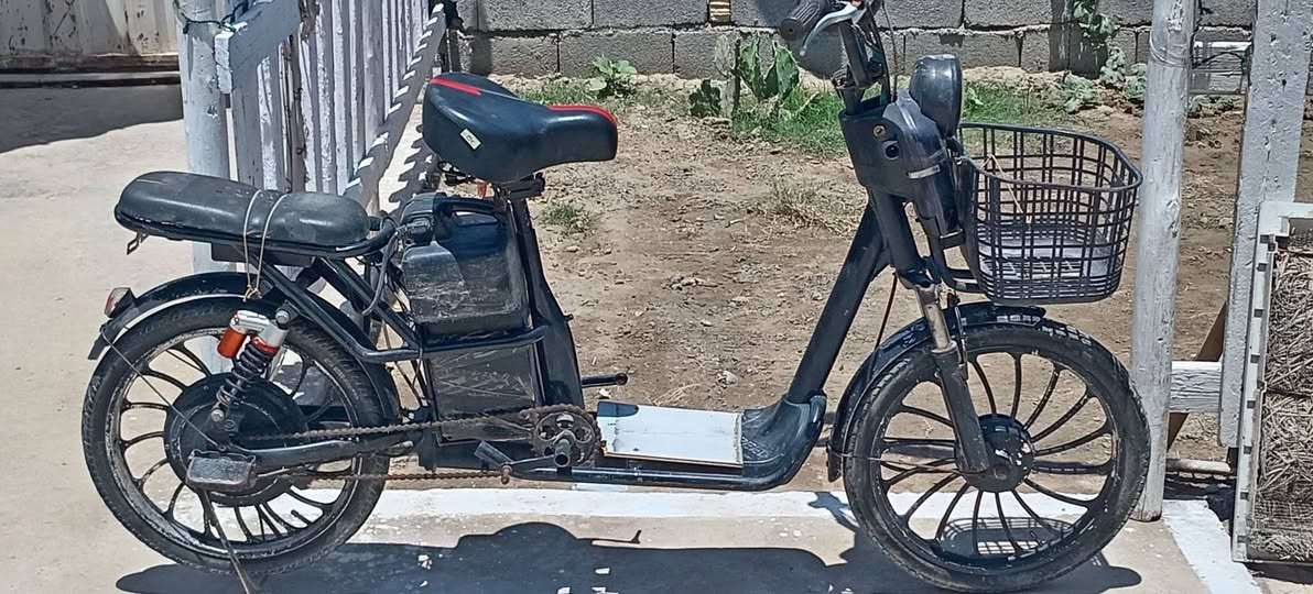 للبيع دراجه شحن
حجم ٢٠
بدون بطاريات سعر مناسب


**إذا كنت صاحب هذا الإعلان وتريد حذفه لأي سبب، رجاءا أرسل رسالة إلى الدعم الفني**