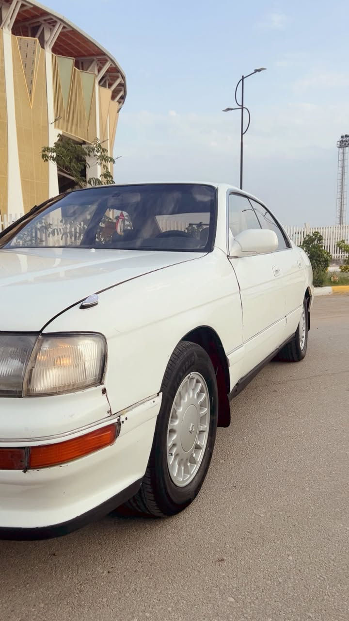 سلام عليكم بطه متصل 92 رقم إنكليزي بسمنه مكفوله من اظربه ولكص ونقل بيها رشات صبغ فقط سياره جاهزه من كلشي مكينه وكير وحداديه وتخم تاير واكسن وباتري وكهربايات كله جديد سياره مال واحد جناي السعر 48 بيها مجال بسيط لشراي مكان ناصريه مركز ***********
