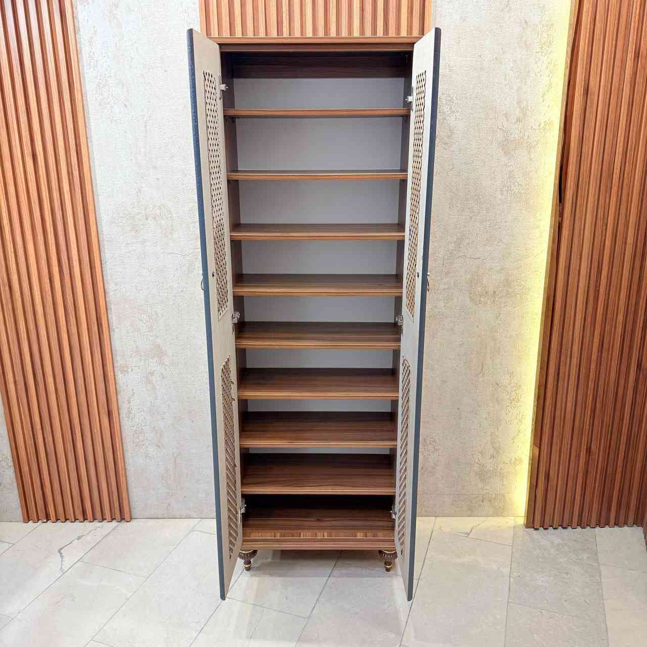 خزانه 2 باب cnc 
ارتفاع 175 سم 
عرض 60 سم 
عمق 32 سم


**إذا كنت صاحب هذا الإعلان وتريد حذفه لأي سبب، رجاءا أرسل رسالة إلى الدعم الفني**