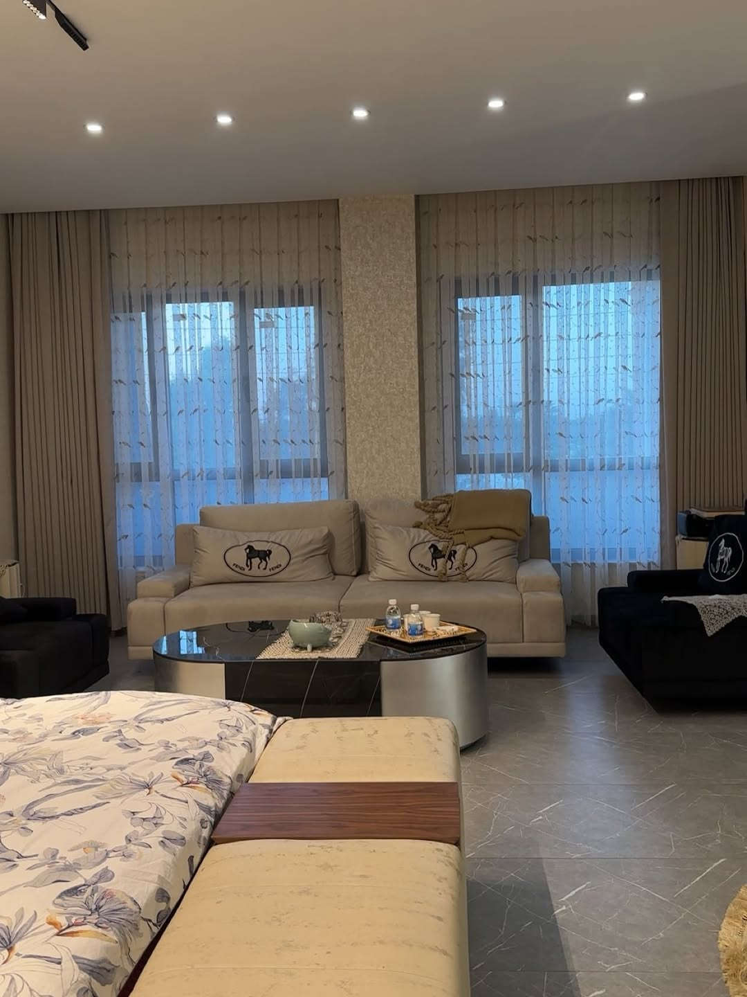 نعمل بأجود أنواع ألاقمشة التركية المميزة في دار #شيفون للستائر بأحدث التصاميم الحصرية
📍 العنوان_ بغداد_مدينة الصدر_سوق الاولى_فرع الستائر
☎️ رقم الهاتف: *********** : واتساب 
للمزيد يرجى مراسلة الصفحة او الأتصال على الرقم.
