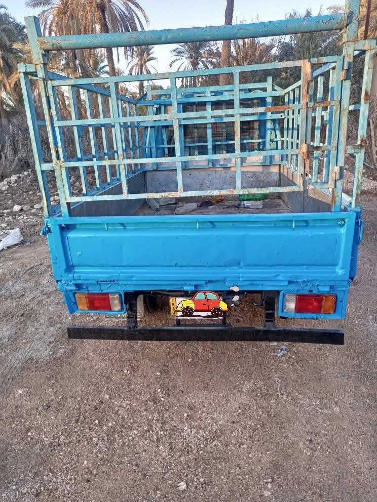 كيا بنگو موديل ١٩٩٦ جاهزه كير واكسل ومحرك مجفت جديد ومدوشمه جديد صدر نضيف كهرباء كلها فول سياره معمره كامل خياسات عده الدوسه مال الباب اليمنى والباب الخلفي مصبوغ ومبولشه بوليش كامل  رقمها انبار وبسمي وتحويل ثاني يوم ومحجرها وياها

السعر 50 وبي مجال بسيط 
***********
