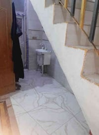 من رخصة الادمن بيت للبيع مساحة ٨٠م طابقين الطابق الأول استقبال وهول وم...