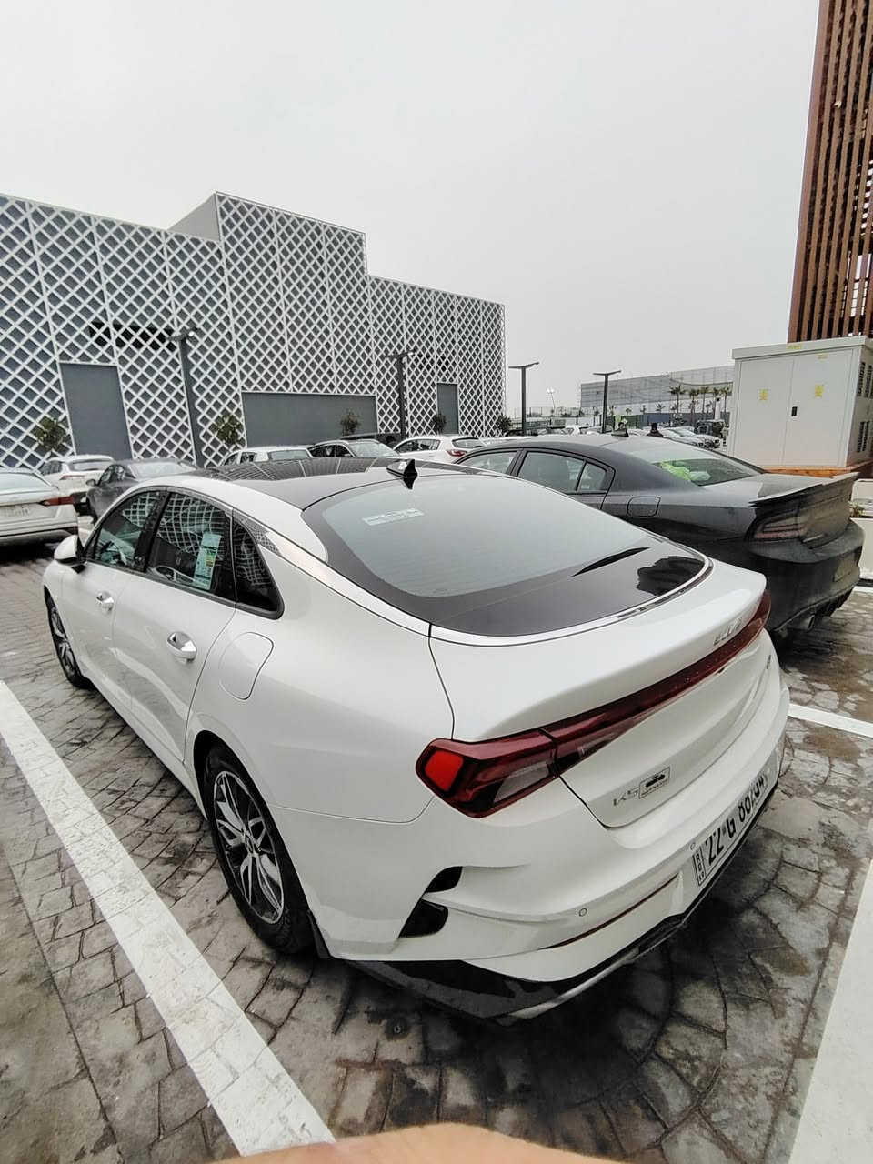 سلام عليكم
كي 5 مديل 2023 
سياره كامله مكمله عل اخر حبه 
جديده بل كارتون 
كفاله عامه 
فتحتين 
تحكم ستيرن 
تثبيت سرعه 
سياره جديده كلش 
ماشيه 30000
العنوان البصره 
السعر اتصل وادلل
الرقم ***********
