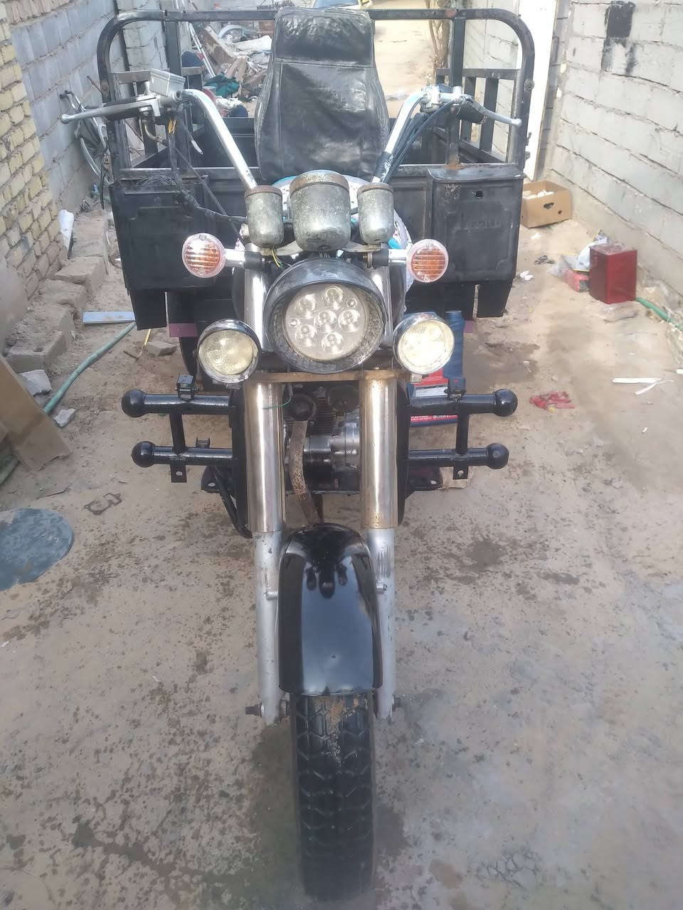 سلام عليكم ستوته كلك مديل 2013محرك مكفول شاصي معمر ولباقي كفاله تخم تاير جديد كهربايات كلها شغاله الستوته انضف من الصوره 
ورجاء رجاء اقرا المنشور الا تدخل الخاص وغير مبرد ذمه اللي ينطي وعود كاذبه ويكسر بحلال العالم السعر 700 وبيها مجال حق الجيه قليل مكاني نجف قضاء المشخاب رجاء اقرا المنشور يلا تدخل خاص ***********
