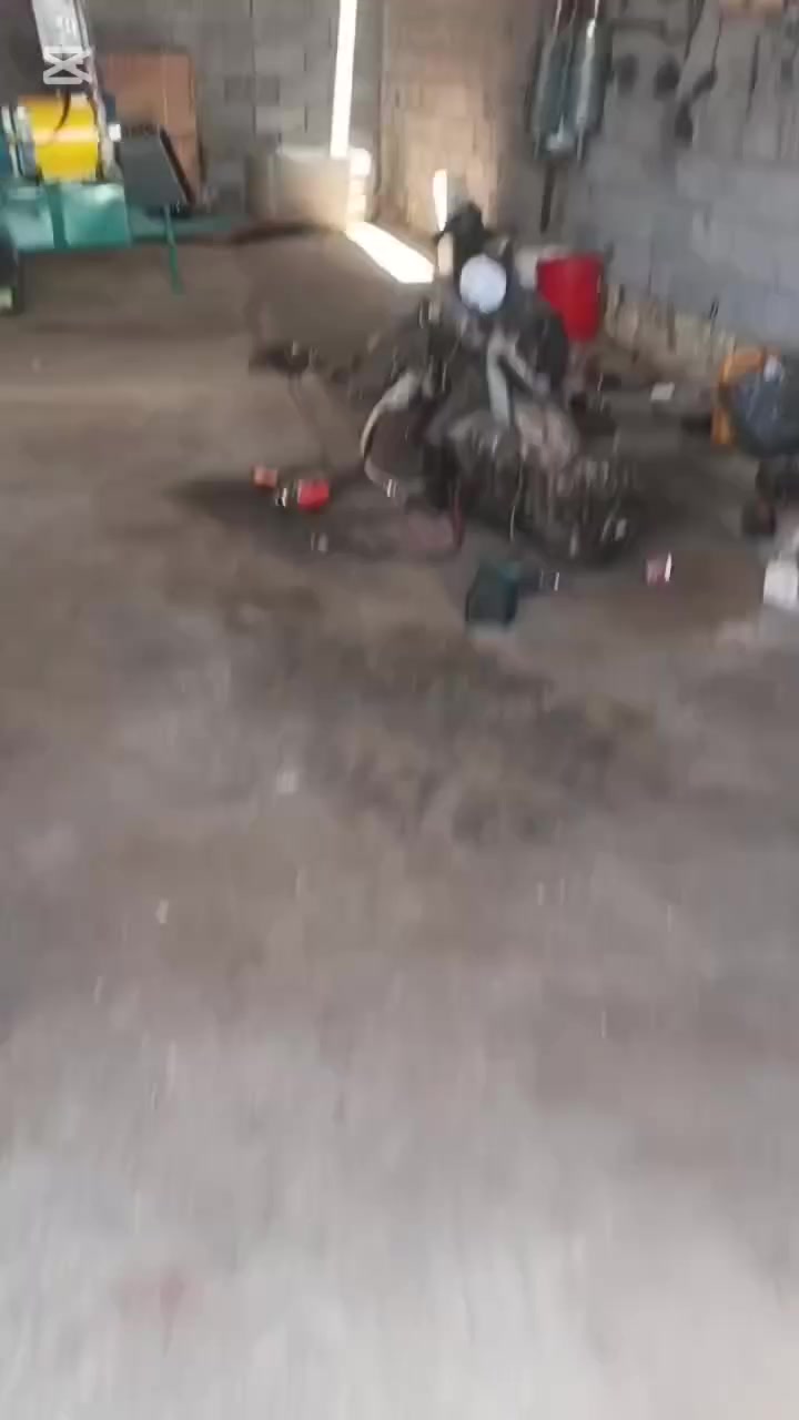 ورشه وائل فراع اول بغداد فراع ثاني الناصريه الرفاعي حي صناعي بلوك 4 تعمير وتجفيت كافت السيارات الكيه وبيع وشراء المولدات الكيه تسكام وتصليح أيضا يوجد قطع غيار لل مولدات الكيا إنشاء الله عن قريب تجفيت بم ونوزلات 
الكيا 
***********واتساب
