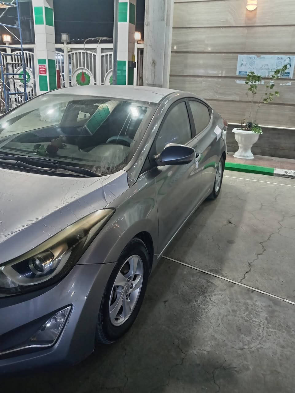 سلام عليكم افانتي 2015 خليجي 3قطع صبغ بدون حادث محرك 1600 كير محرك خير من الله سياره بسمي تحويل ثاني يوم سعر ٩٥ وبيهه مجال مكان بغداد مدينه الصدر رقم الهاتف ***********
