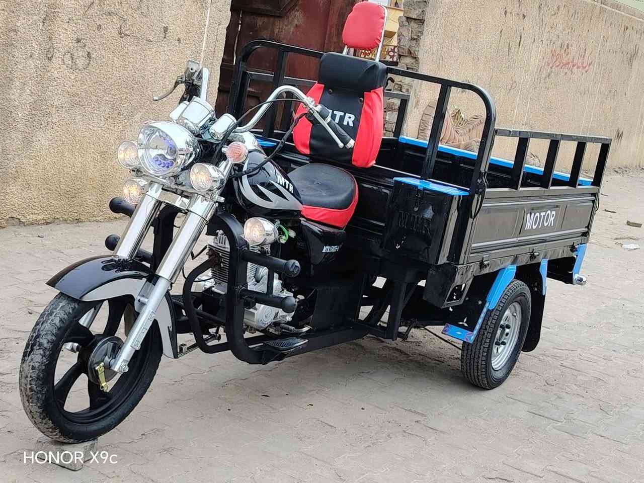 سلام عليكم  ام تيار رقم ابيض وسنويه ألماني مداورهه شوكت ماتريد مديل 2020 وبيهه محرك 2024 تعيمرهه كله 24  شاصيهه وركبتهه مكفولات كفالة عامه لا لحيم ولامعجون بيهه تخم تاير جديد جوبلس صدر كهربائيات كلهه جدد وشغاله دبلات شغاله نكره سلف ستوته كلهه شغاله مابيهه اي نقص جاهزه مال جنيان ستوته مصبوغه حراري اثار جرد وصابغهه جماليه نضافتهه نفس البصوره مكانهه الديوانية خاص مامتواجد***********
