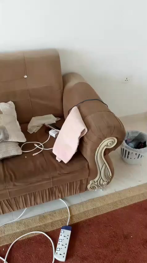 حرف ئێل ۹٥ الف مجال 
کونتر للبیع ۱٤٥ الف 
اربیل زیرین ستی  طریق مسیف


**إذا كنت صاحب هذا الإعلان وتريد حذفه لأي سبب، رجاءا أرسل رسالة إلى الدعم الفني**