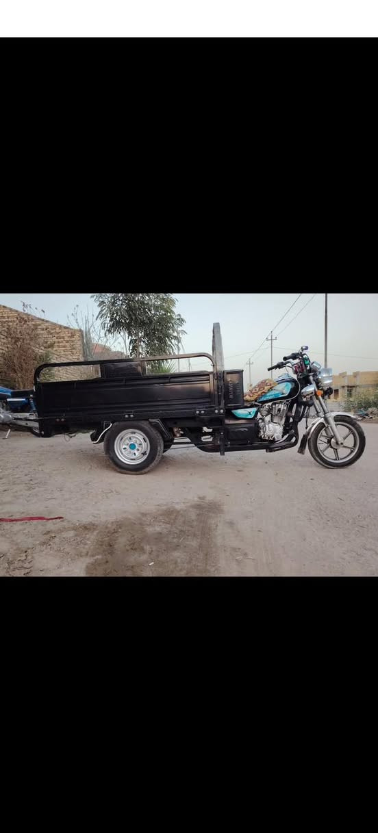 للبيع جمرة مديل 2023 نضافة فول دشبول إلكتروني مكاني دوانية الرقم ***********
