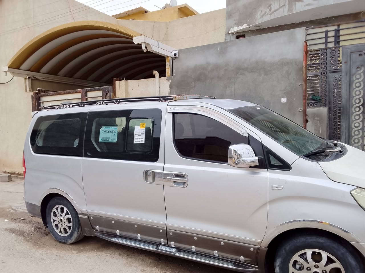 السلام عليكم ستاركس للبيع 2008 سياره جديده جاهزه رقم اماني السنويه لل 27 جير ومكينه كفاله جير اوتوماتيك السعر 130 رقم الهاتف ***********3
