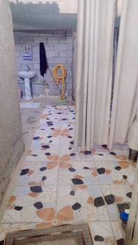دار للبيع • ١٠٠م • الكوفه البراكيه