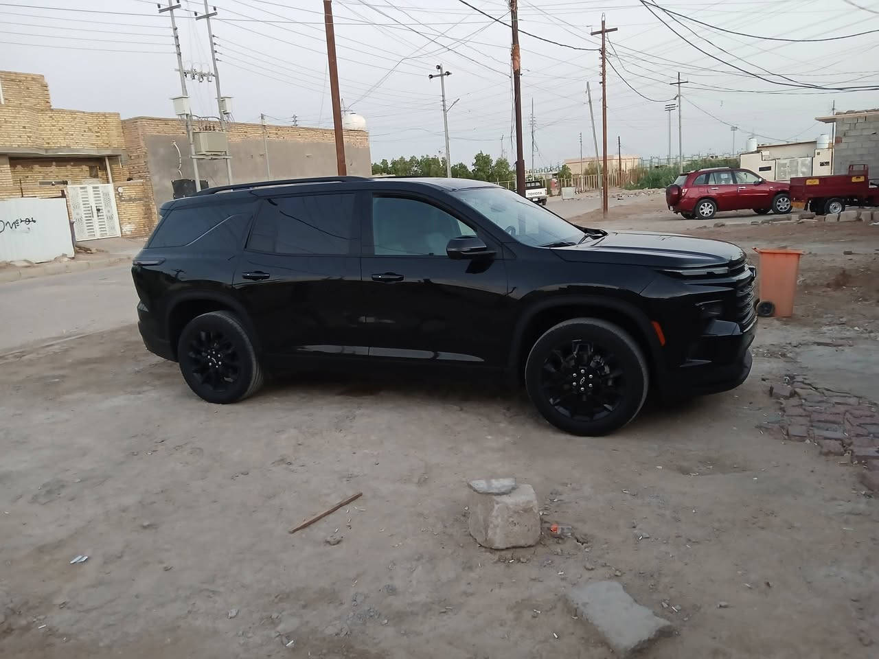 السلام عليكم ترافرس دخول جديد ٢٠٢٤ للبيع وارد امريكي حادثها جاملغ امامي وشويه من باب السائق فقط فءة LT معروفه مواصفاتها ماشيه ٣٠ الف رقم ميسان شهداء السعر ٣١٠ رقم الهاتف ***********
