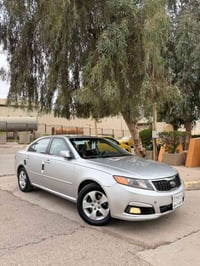 كيا اوبتما لوتز ٢٠٠٩  محرك دوش  رقم اربيل سنويه جديده  يعني ماتكلف بتح...