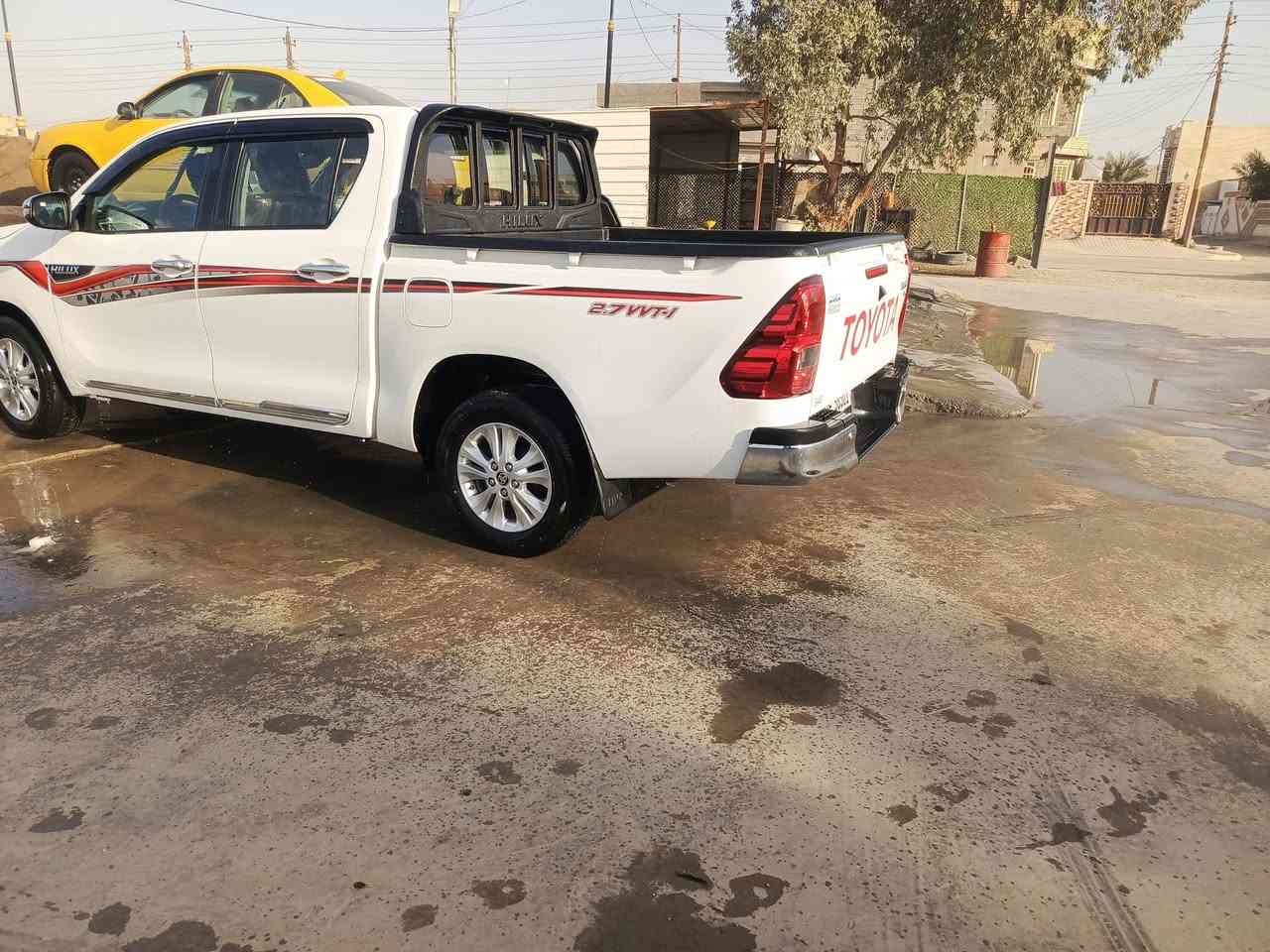 سلام عليكم ورحمة
 بيكم للبيع مكفوله كفاله عامه ماشيه 5000 سعر$ 333مكانها ابو غريب خان ضاري  
***********بيه وتساب
