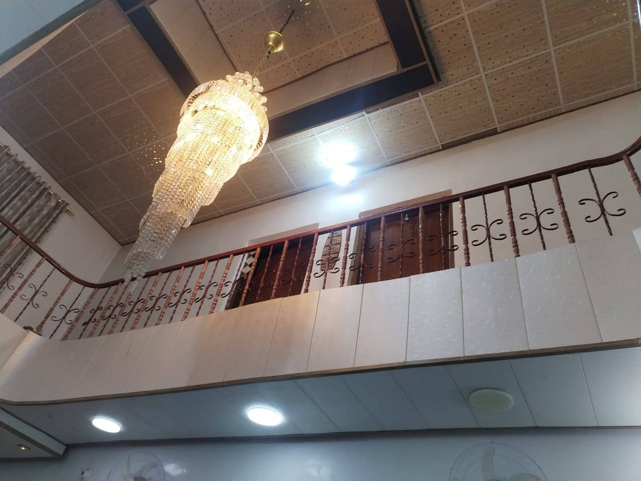 ⚜بسم الله الرحمن الرحيم⚜
                     🎗اعلان رقم 21🎗
🎄دار سكن في منطقة الجمعية دور العمال طابقين🏡

🔸️المساحة📐(200م) (10*20) 

🔹️صنف العقار طابو صرف

🔸️خدمات كاملة  ( ماء و كهرباء و مجاري و تبليط)

🔹️عرض الشارع 10م 🌄

🎯العنوان// قرب مطعم كباب الاحمد

الطابق الارضي " استقبال، مطبخ، هول، غرفة نوم، مجموعة صحية "

الطابق الأول"ثلاث غرف نوم ومجموعة صحية وبيتونه"

🎯ملاحظة مهمة:- 
📌" بيع فقط ♻️ "

📌" ل "

☎️للإستفسار مراسلة الصفحة او الاتصال بنا 
***********
(تواصل واتساب  )
***********

📌يمكنكم الإعلان عن عقاراتكم بمراسلة الصفحة او الواتساب وابلاغنا بالتفاصيل
