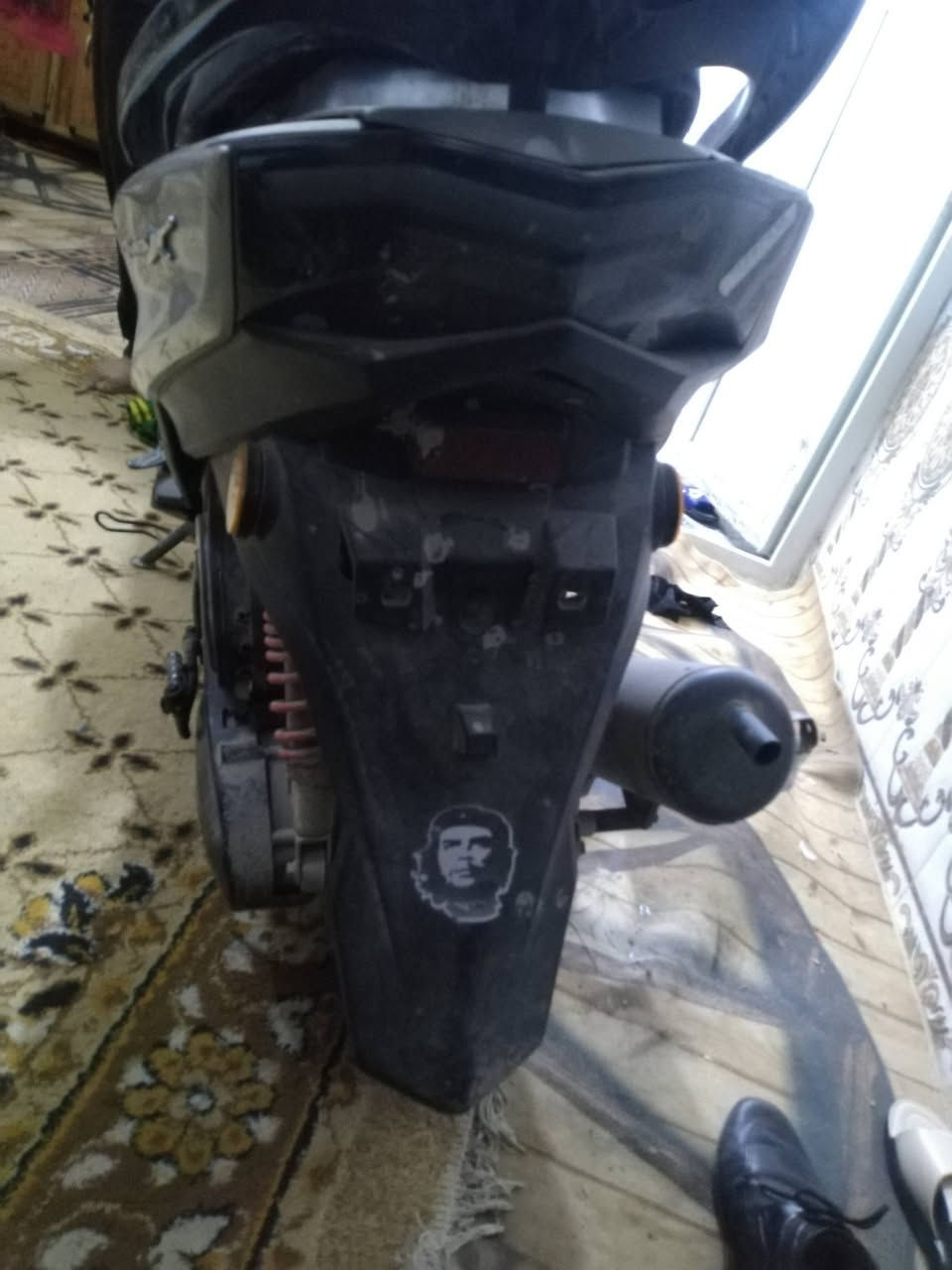 السلام عليكم من رخصت مدير الكروب المحترم متاح سكنس عاطلة العطل بسيط بس ما فارغلهة تفاصيل ***********
