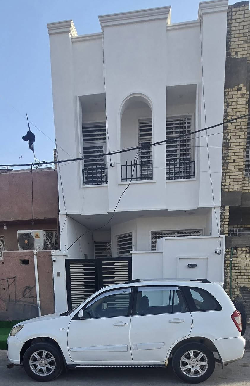 سياره تيكو 2013 محرك وكير مكفولات كشنات جلد رقم واسط ميزز مشروع وطني تحويله بلكل العراق مشروع وطني سياره كامله مابيه اي نقص  نقص مكفولة من الظربه وصبغ مكانها بلكوت مركز مدينه السعر المطلوب /50/ وبيها مجال بسيط الاستفسار اكثر اتصال على الرقم التالية/***********/***********/
