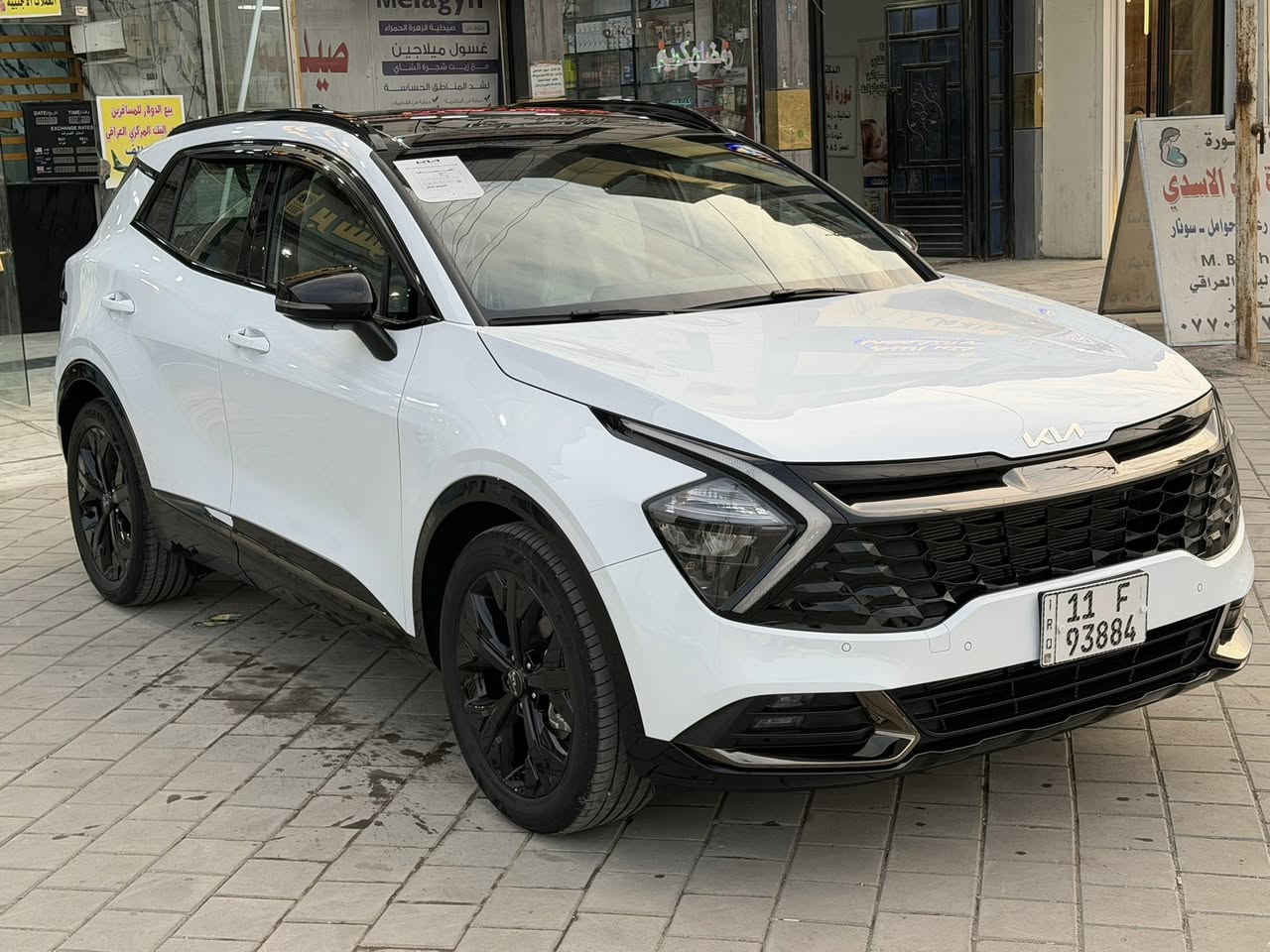 سبورتج 25 زيرو فئة بلاك ادشن 
فول مواصفات 1/1بلاك اديشن 
ماشيا 1000كم فقط 

مقاعد جلد زيتوني وكنتارا اسود 

محرك دوش 2000 تنفس طبيعي 
كير 6 نمر 
قمارة بنوراما طكتين 
بصمة وتشغيل عن بعد  
كراسي كهرباء 
جنطة كهرباء 
هندبريك دكمة
درايف مود ( انظمة قيادة متغيرة )
اوتو هولد  ( نظام فرامل ذكي )
مساعد انحدار 
مانع انزلاق
لايت عالي ناصي زنون 
لد ليزري نهاري امامي 
بك لايت ليزري LED مال جي تي لاين 
شباك امامي بلاك بيانو
كفرات بلاك بيانو ( اسود لماع )
حساسات امامي خلفي وكامرة دوارة
تطعيمات البرونز الجديد بدل السلفر 
مري طي كهربائي واشارة جانبيه 
ويل حجم 19 بلاك 
حساس اطارات 
ضمان الدولية 5 سنوات 
اربع تبديلات دهن مجانا
سنة صيانة مجان
مكاني بغداد حي اور 

                     ⚜️***********⚜️
