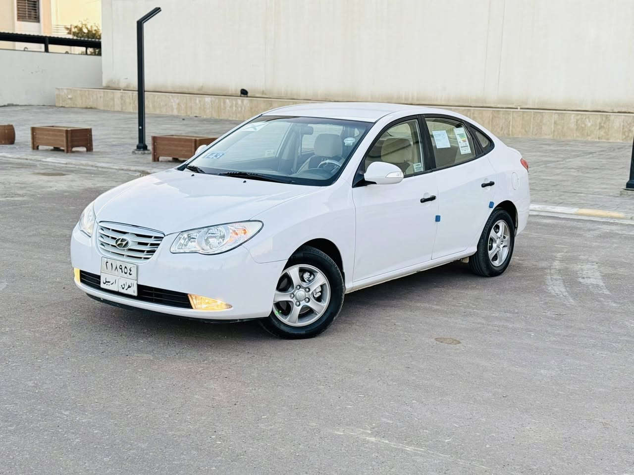 ياالله  سلام عليكم اعتذر ع الاقساط والوعده والمرواس الانترا خليجي موديل 2011 رقم اربيل  سياره احلى من الصور وجاهزه ترايه حيل حلو   صبغ قطعتين ومكانين بارد زغار والباقي مكفول 
كير/محرك/تبريد/صدر خلفي امامي/تخم تاير/تخم ويل كب دوشمه داخليه كله بلشرط 
مواصفاته محرك 1600بدون أي عيب شرط 

بلاجكتور بلادي 
قفل مركزي 
4 دسك 
اوكس
بلاتوث
كشن جك 
جرس تنبيه سرعه 
تحكم مرايه جانبي  
السعر المطلوب112 بيه  مجال بسيط  مكاني صلاح الدين تكريت التواصل 
0788 296 0202
***********
