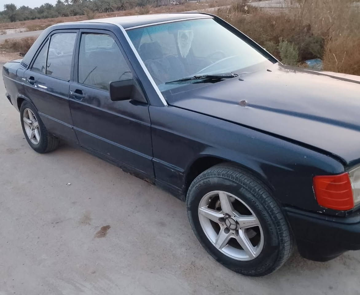 مارسدس طيارين موديل 88 مصبوغة جمالية مكفولة من الضربة گير ومكينة بطة ونجي گير مكفول مكينة بية بخار حداية جديدة تخم تاير جديد كهربائيات كلهأ شغالة
 رقم ميسان السنوية 2027 
السعر 25 وبية مجال
 للتواصل *********** واتساب 
مكان السيارة ميسان قلعة صالح
اخوان مكلف بالنشر لحد يراسلني
