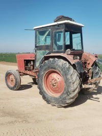 للبيع بلاروس موديل 2000مكفول محرك لا صرف ولا تبخير 07770028176