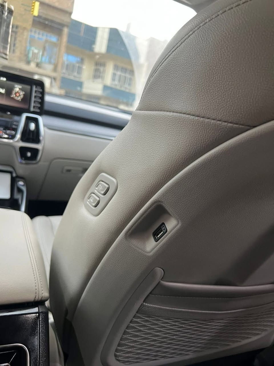 للبيع فول موديل 2021خليجي 6سلندر
السعر 245 مكاني النجف


**إذا كنت صاحب هذا الإعلان وتريد حذفه لأي سبب، رجاءا أرسل رسالة إلى الدعم الفني**