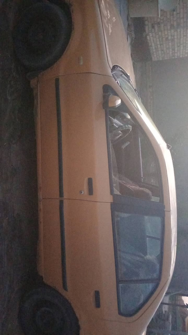 سياره سمند موديل 10 للبيع سياره حلوه
صدر كله جديد مشط وباور جدد مابيه نقص سياره حلوه رقم قادسيه  
تحويل مباشر راعيهه يمي قريب يريد مداور سعرهه ٢٨  وبيهه مجال قليل مكاني ديوانيه قريه العطاء 
***********7 خابرني وتدلل
