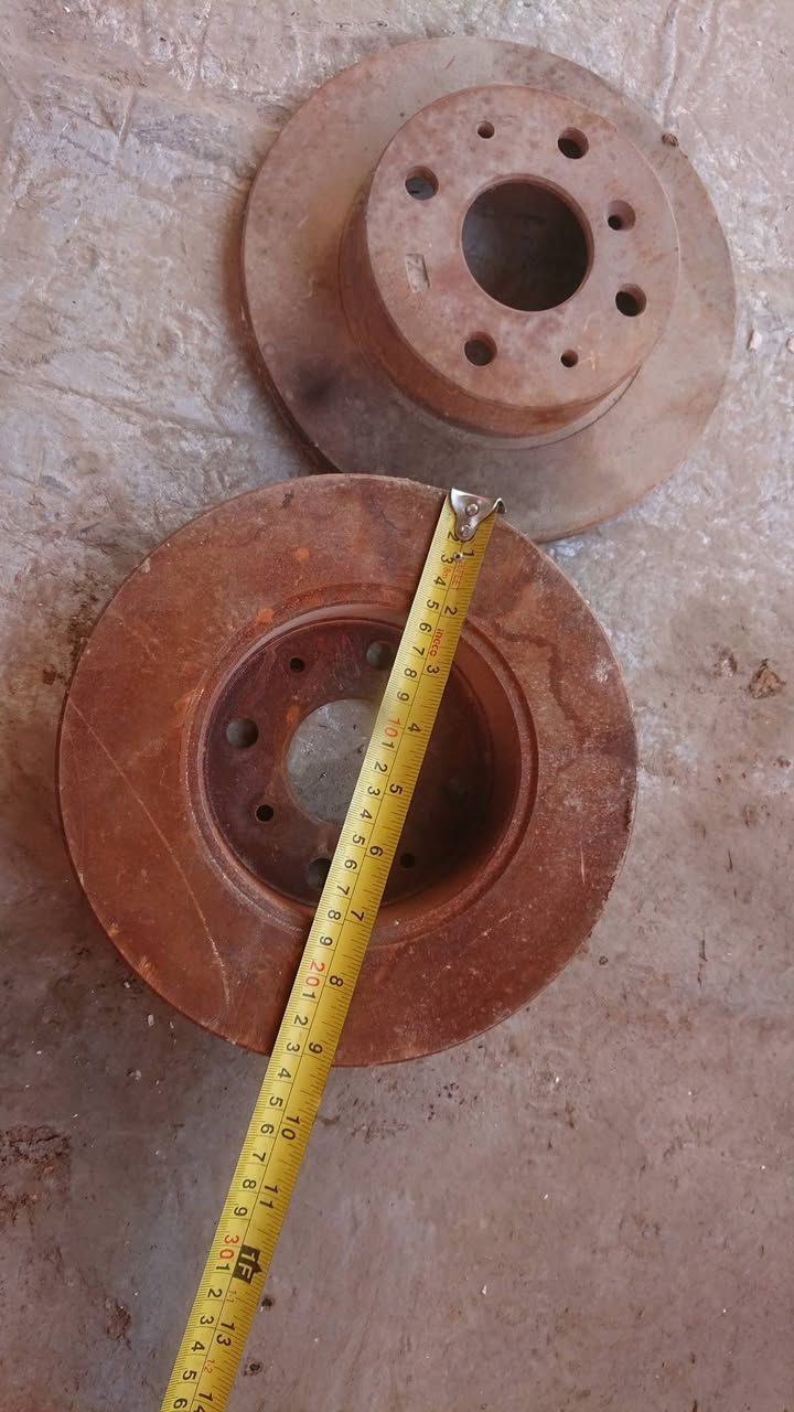 للبيع غراض ليفان 320 تفصيخ مكاني بغداد حي الجهاد *********** واتساب
للبيع غراض ليفان 320 تفصيخ مكاني بغداد حي الجهاد *********** واتساب
