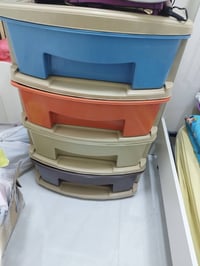 رف خشب مطبخ ديكور ب٧ جزامة حديد وخشب ب٨ راوتر إنترنت ١٢ مقوي شبكه انتر...