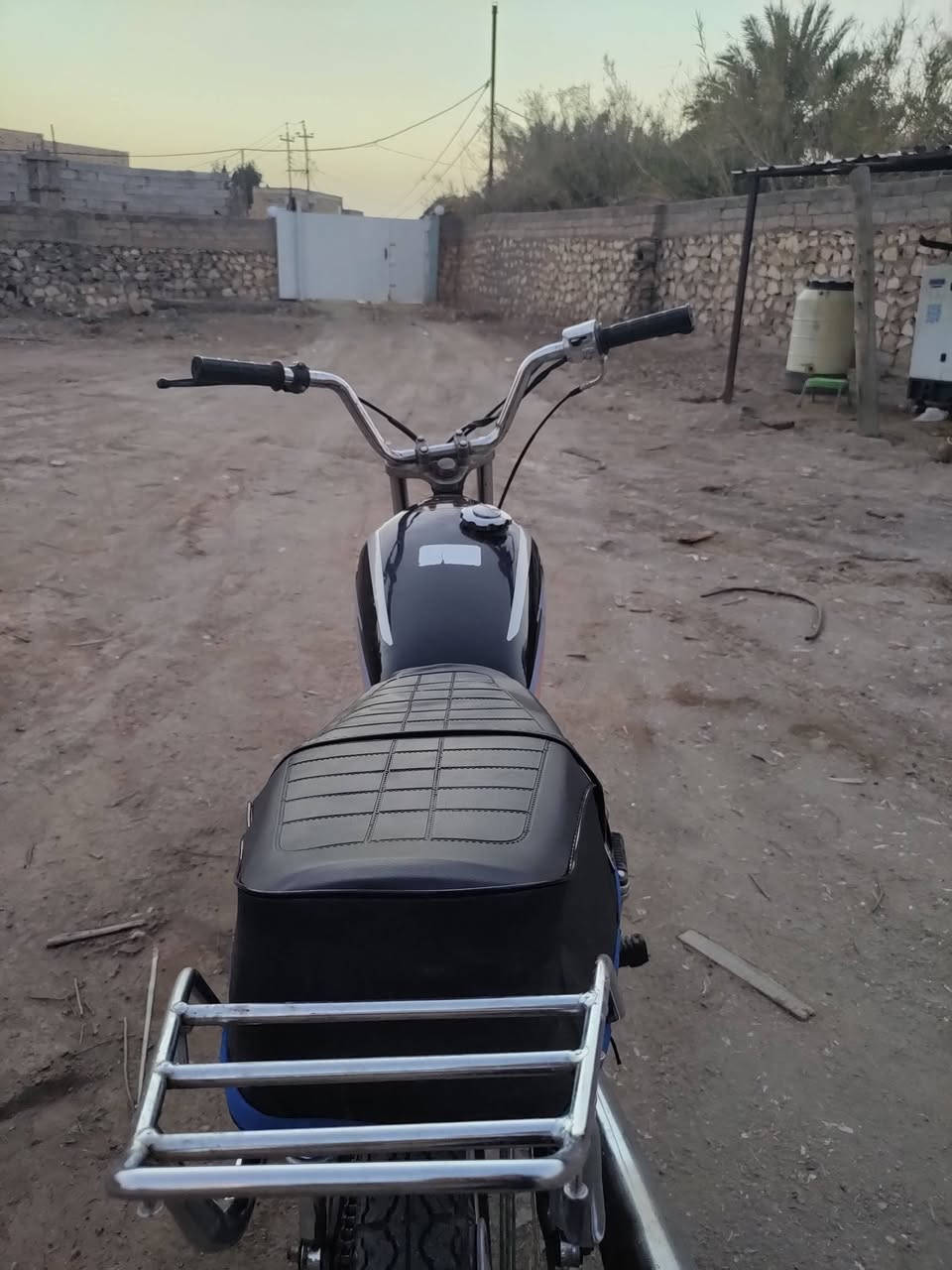 سلام عليكم دراجه 4كير للبيع كلك كلك دراجه شغاله وكلشي مابيها هندر واحد سعر 225وبيها مجال مكانها السنيه ***********
