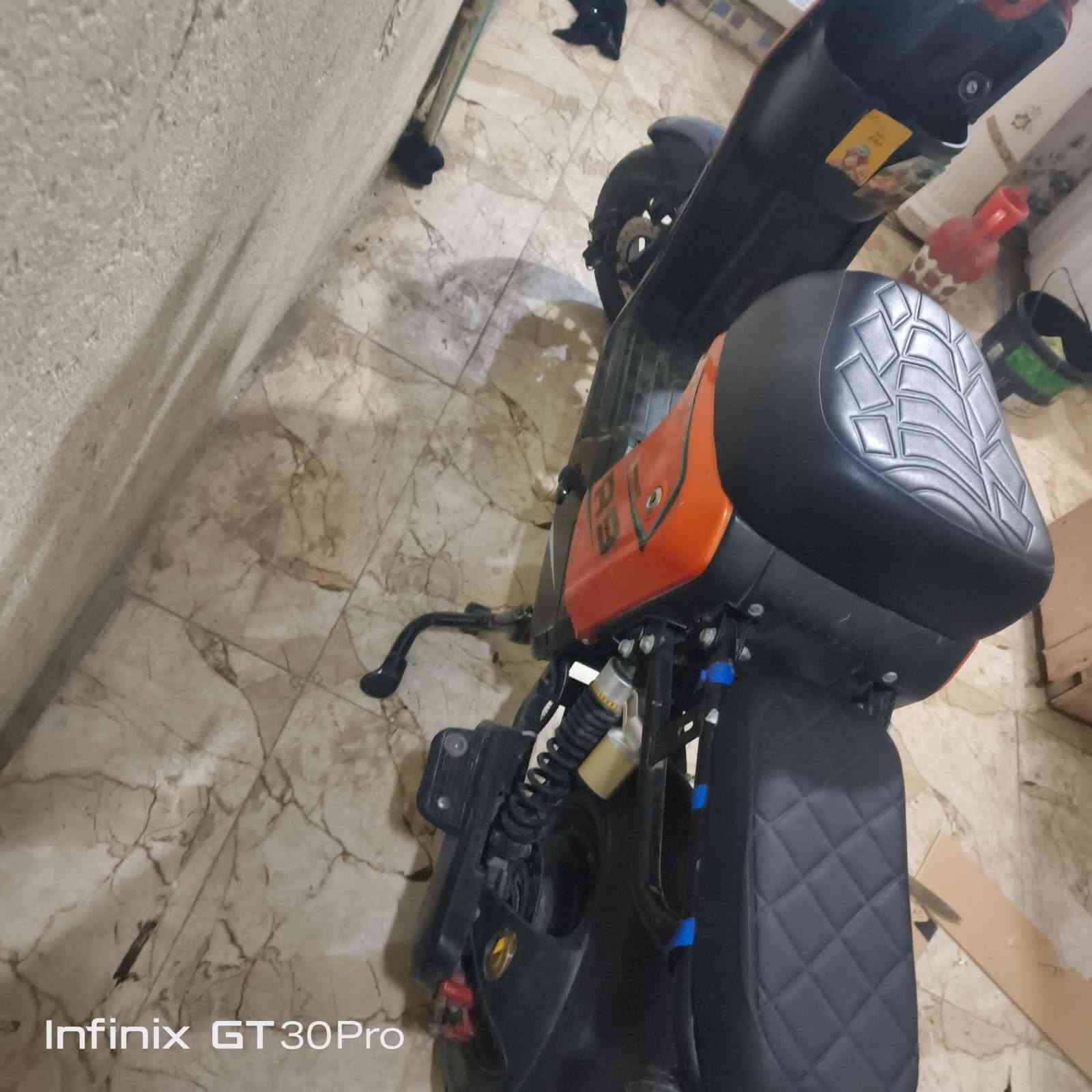 دراجه لبيع نضيفه كلش بصره ٥ميل.  
***********
