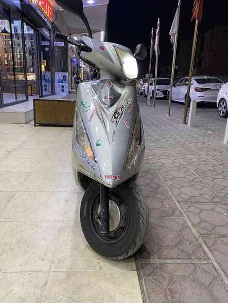 للبيع متور، ماكس سرعة 140 نضيف محرك طلقة كهربائيات كامل شغال حساسات شغالة  السعر 425الف فية مجال رقم التلفون *********** فية واتساب العنوان شارع 60 منطقة شورش
