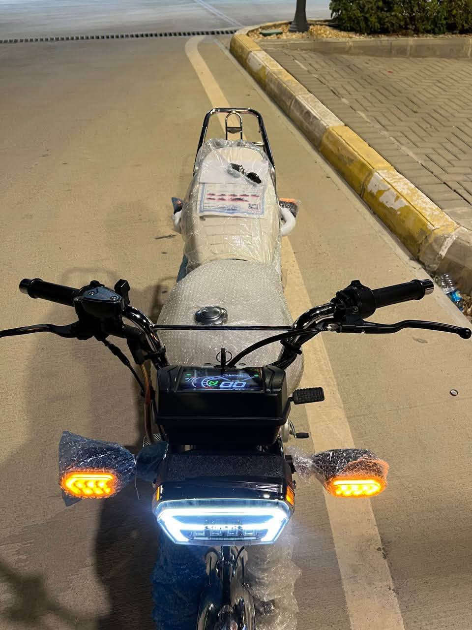 سڵاوی خواتان لێبێت براکانم ئەم ماتۆڕە بۆ فرۆشتن بە ئێزنی خوا مۆدێلی ٢٠٢٤ ماتۆڕەکە تا بڵی تازەیە ئەقدو مەنفێستیشە هەموو گیانی بەشەرت ئەو لەیلۆنەناش هەندێکی شەریکەیە بۆ ئەوە لێ مان نەکردۆتەوە بۆ ئەوەی شوختی تێ نەبێت سۆلینکە هەردوو تای چوپ لێسە هەردوو کۆنتڕۆڵی شەخەلەکەی لەگەڵ ماوە ماتۆڕەکە یەک دەستە کوشنە و تەنکی وەکە خۆی ماوەتەوە سعرییشی ٦٩٠ معەمەلێکی کەم سعری ٢٠٢١ کە برای بەڕێزن شوێن سلیمانی ***********
