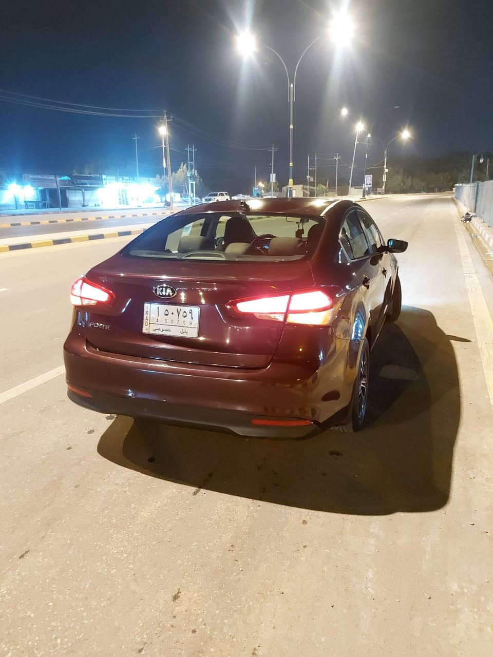 السلام عليكم كيا فورتي للبيع او مراوس حسب القناعه موديل ١٨ مكينه الفين دوش حادث جاملغ السايق وربع البنيد وقبق الجنطه مبدل سياره نضيفه استخدام شخصي مسويلهه ادامه كامله  ماشيه ١١٥ ميل تحكمات ستيرن جهتين كامره بلاديه مكاني نجف للاستفسار *********** صور الحادث موجوده
