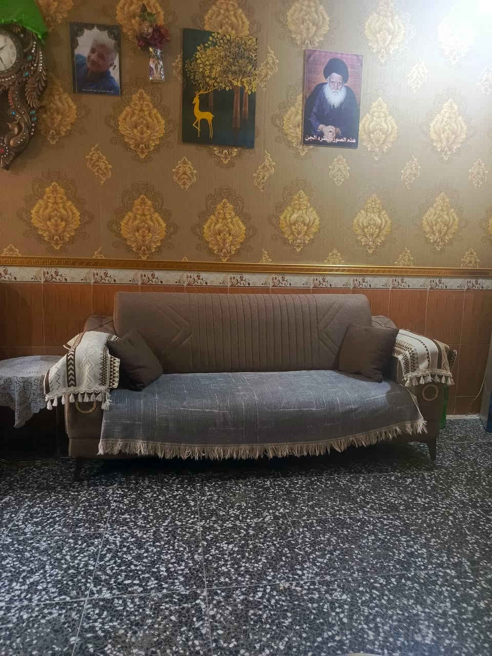 تخم 8 مقاعد للبيع استخدام شهر ب 300 بغداد الشعب ***********
