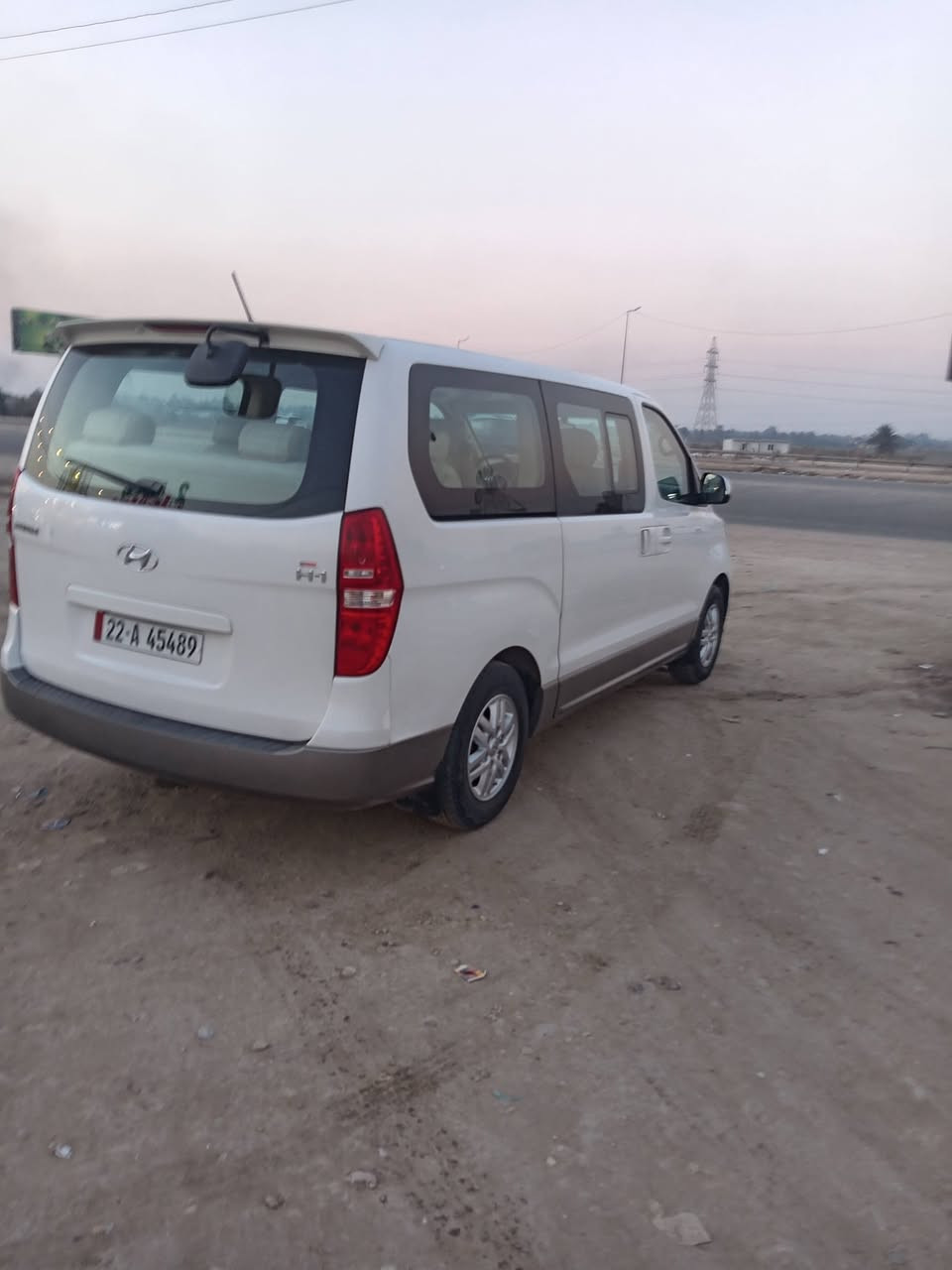 السلام عليكم استاركس ٢١مكفوله من الصبغ والضربه والبارد رقم أربيل دولي بسمي مكاني بغداد ماشيه ١٣٠ الف الاتصال على الرقم ***********
