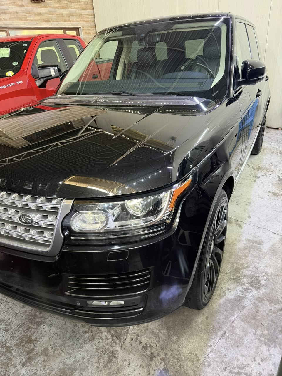 السلام عليكم رانج فوك داخله سياحه أبيع حديده
2014 كفاله من سرقه وإنتربول سياره جديده لوك 

*********** مكان بغداد
