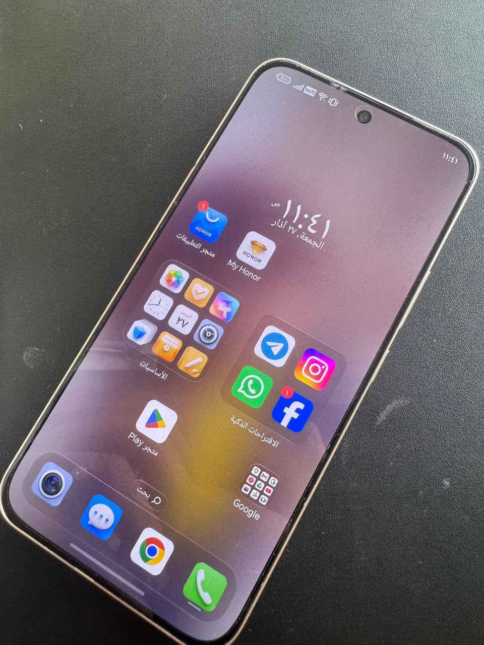 السلام عليكم 
الجهاز للبيع فقط

هونر 400 جهاز نظيف ذاكرة 512 ملحقاته كامله سعر 375 وبي مجال بسيط 
*********** غير متواجد خاص للاستفسار فقط عل رقم
